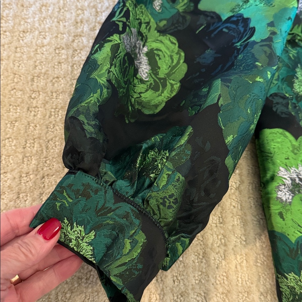 Pomander Place Green Floral Jacquard print - Picture 5 of 5